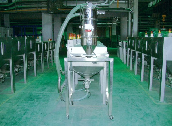 1694595255855216.jpg 全自動上料機.jpg